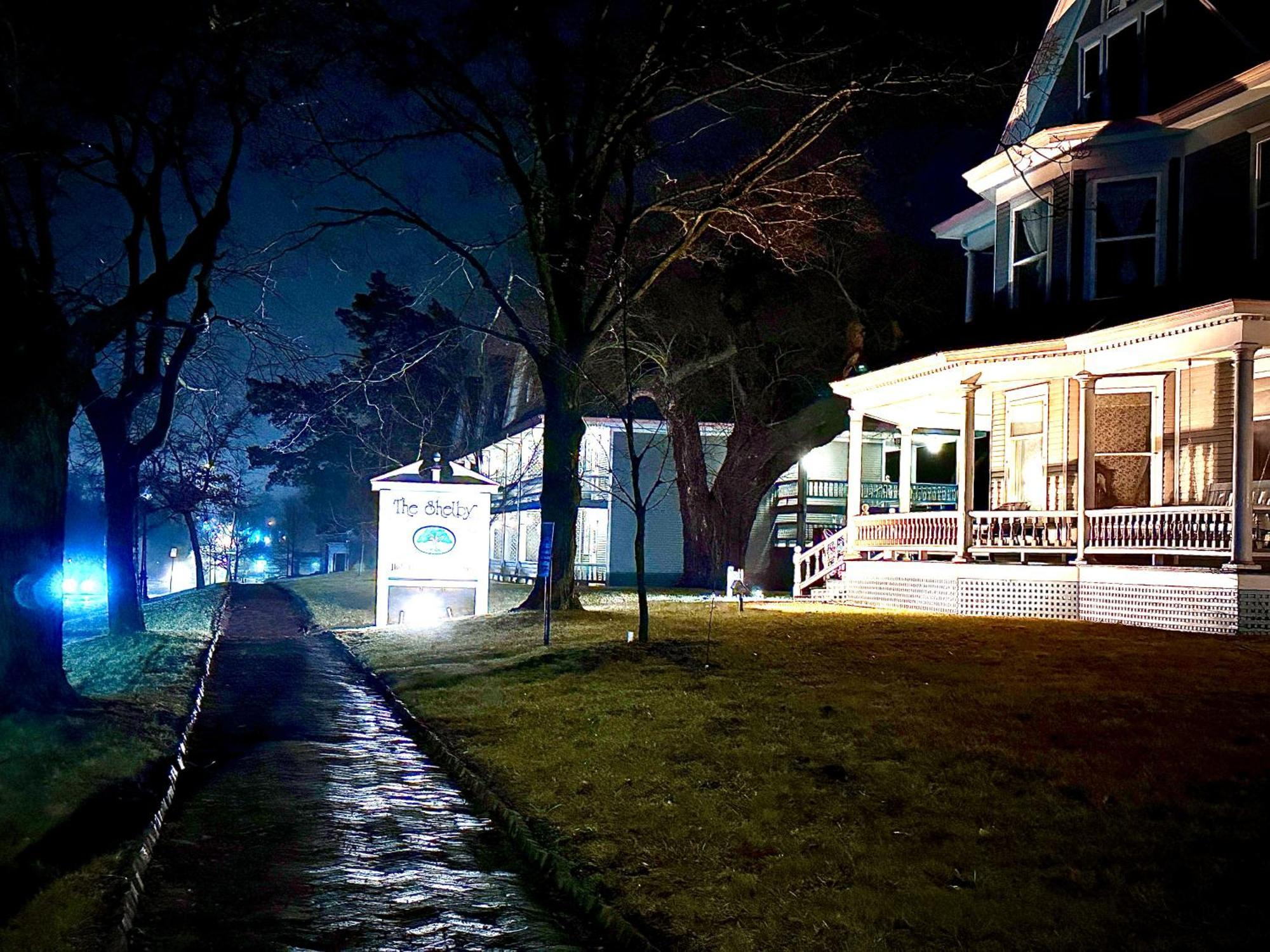 The Shelby Inn Shelbyville Exterior foto